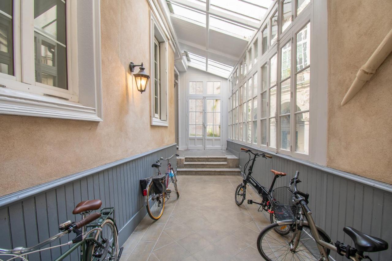 Superbe Appartement Calme 85M², A Deux Pas Du Centre Nantes Exteriör bild