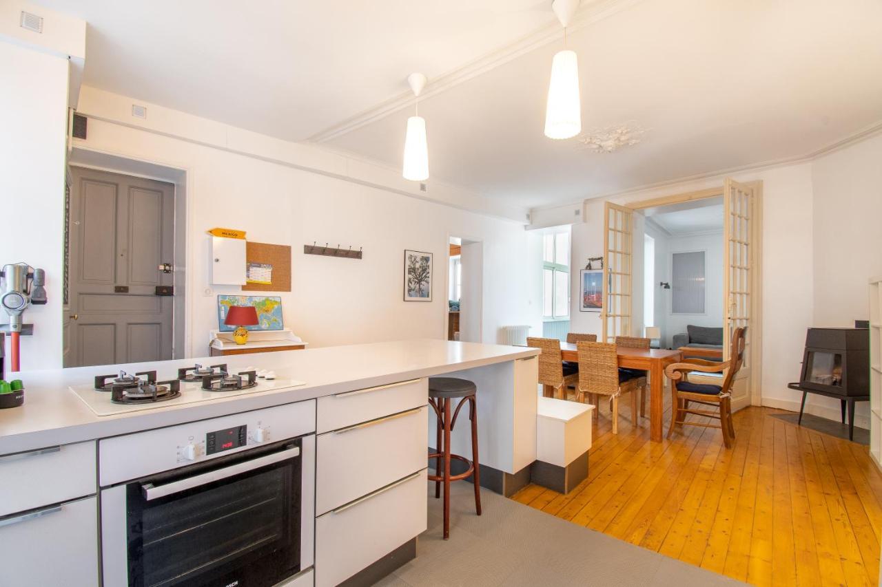 Superbe Appartement Calme 85M², A Deux Pas Du Centre Nantes Exteriör bild